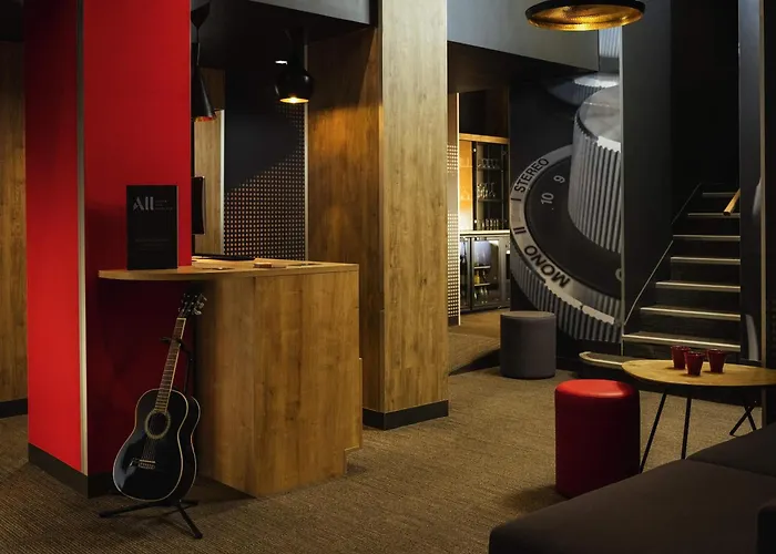 Ibis Gare De L Est 10èmeHotel Pas Cher Paris